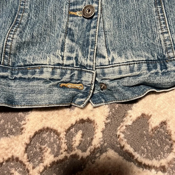 Cabelas Jean jacket - Picture 5 of 5